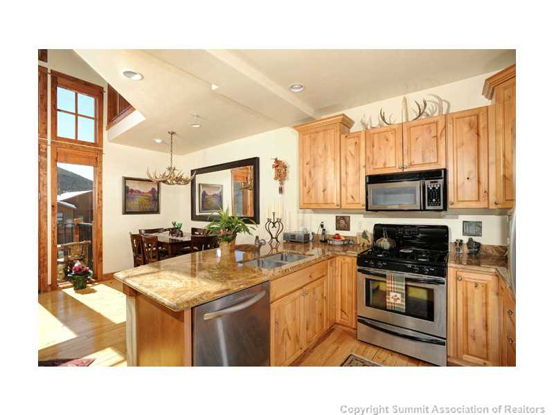 65 Antler Gulch Road, Unit 504 Keystone, CO 80435 - Photo 9 of 25 Kitchen.