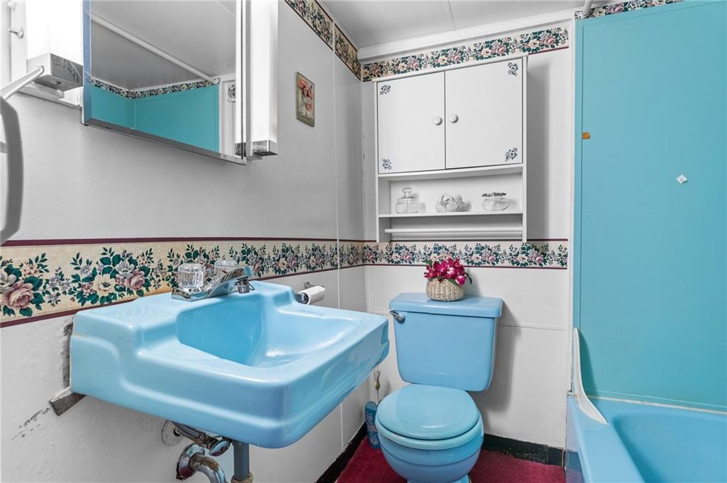 5145 Keystone Street Pittsburgh, PA 15201 - Photo 17 of 32 Gallery Image 17
