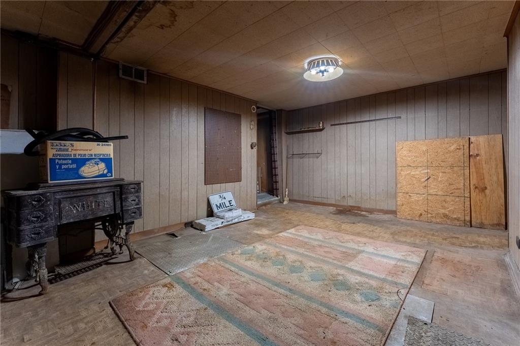 5145 Keystone Street Pittsburgh, PA 15201 - Photo 21 of 32 Gallery Image 21