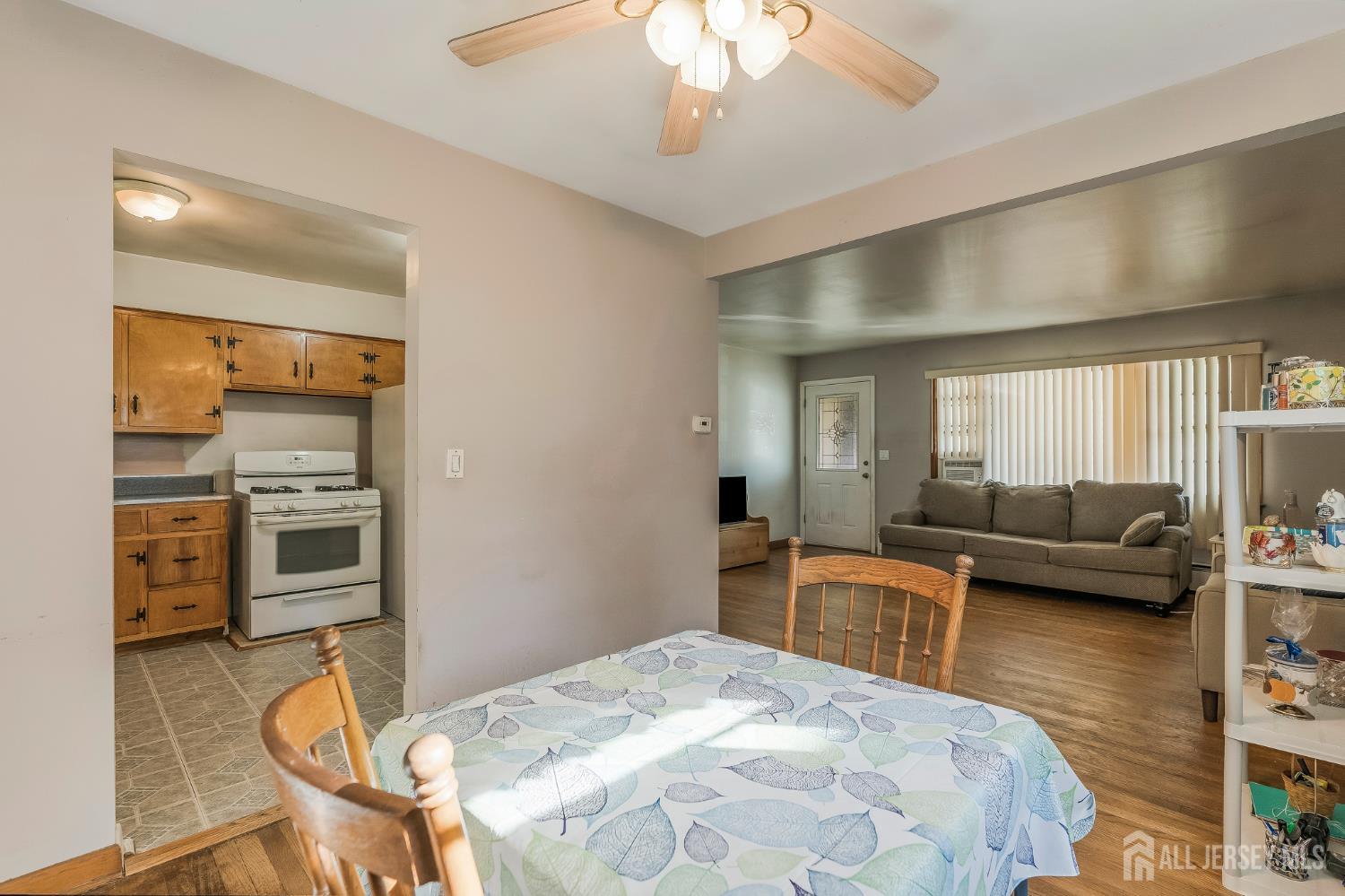 726 Front Street Dunellen, NJ 08812 - Photo 13 of 24