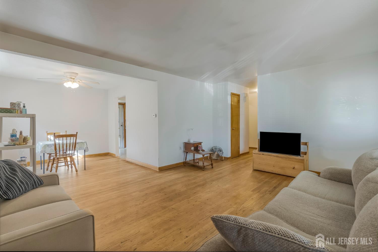 726 Front Street Dunellen, NJ 08812 - Photo 9 of 24