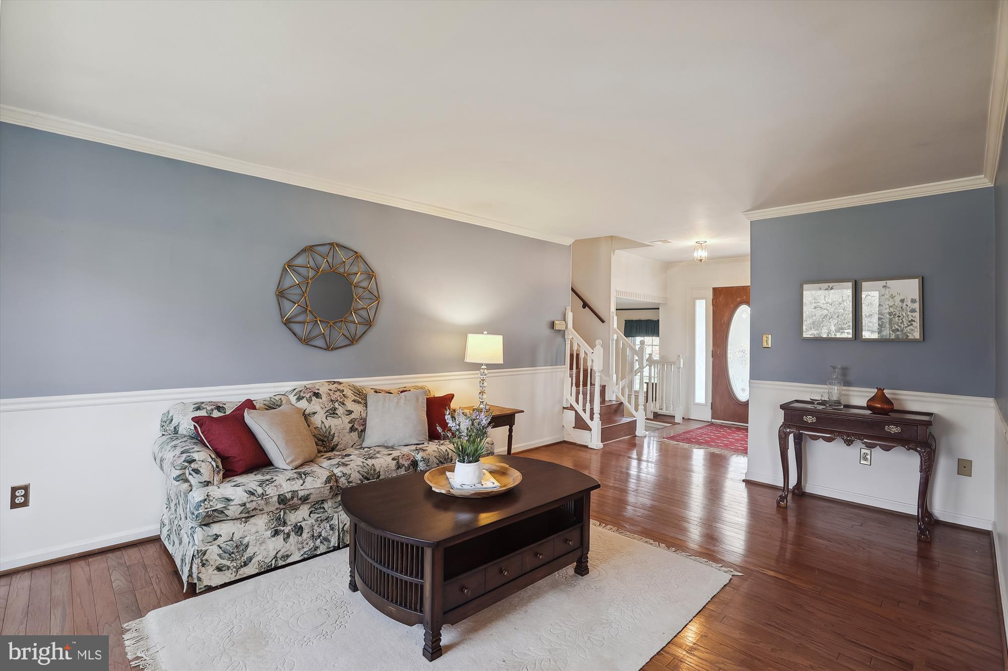19801 Westerly Avenue Poolesville, MD 20837 - Photo 7 of 30 Living Room