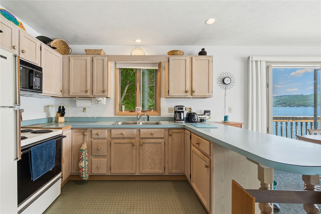 8982 West Lake Road Urbana, NY 14840 - Photo 10 of 21