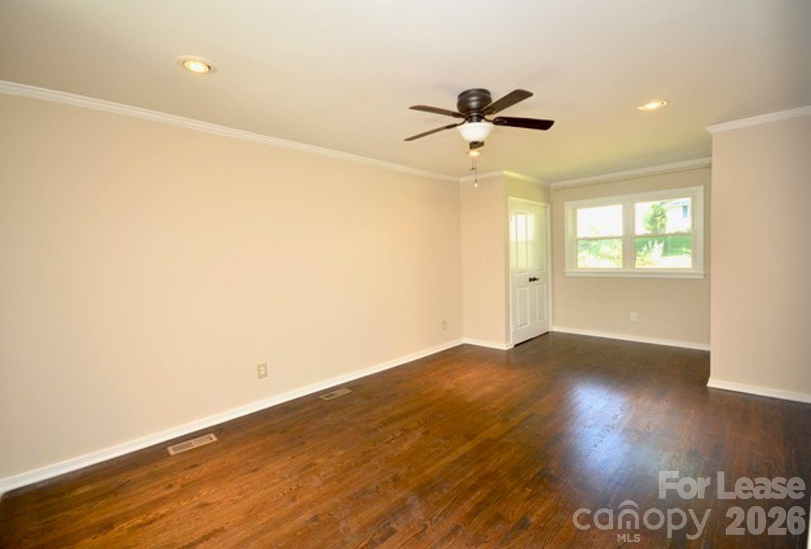 544 Manhasset Road Charlotte, NC 28209 - Photo 12 of 23