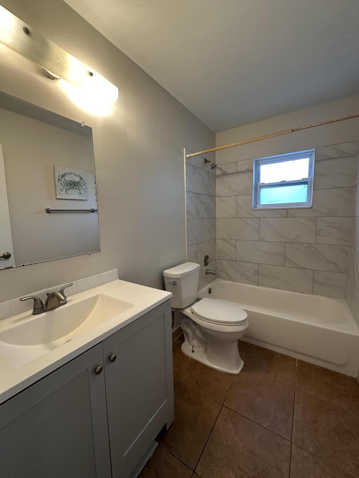 641 West 9th Street, Unit 2 Riviera Beach, FL 33404 - Photo 9 of 17 IMG_0974