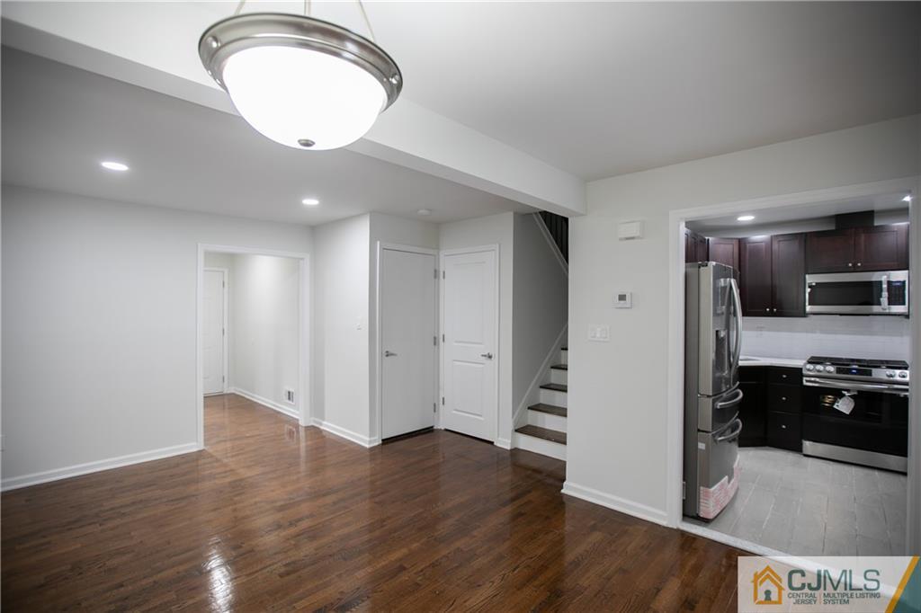 3504 Hana Road Edison, NJ 08817 - Photo 6 of 32