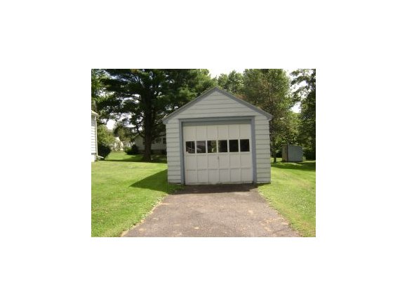 15 Roxbury Street Conklin, NY 13748 - Photo 5 of 8 Gallery Image 5