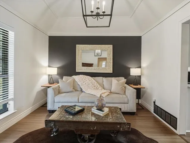 $375,000 | 1662 Watson Road, Fort Worth, TX 76103