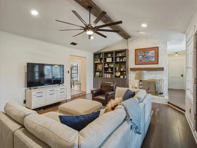 $375,000 | 1662 Watson Road, Fort Worth, TX 76103