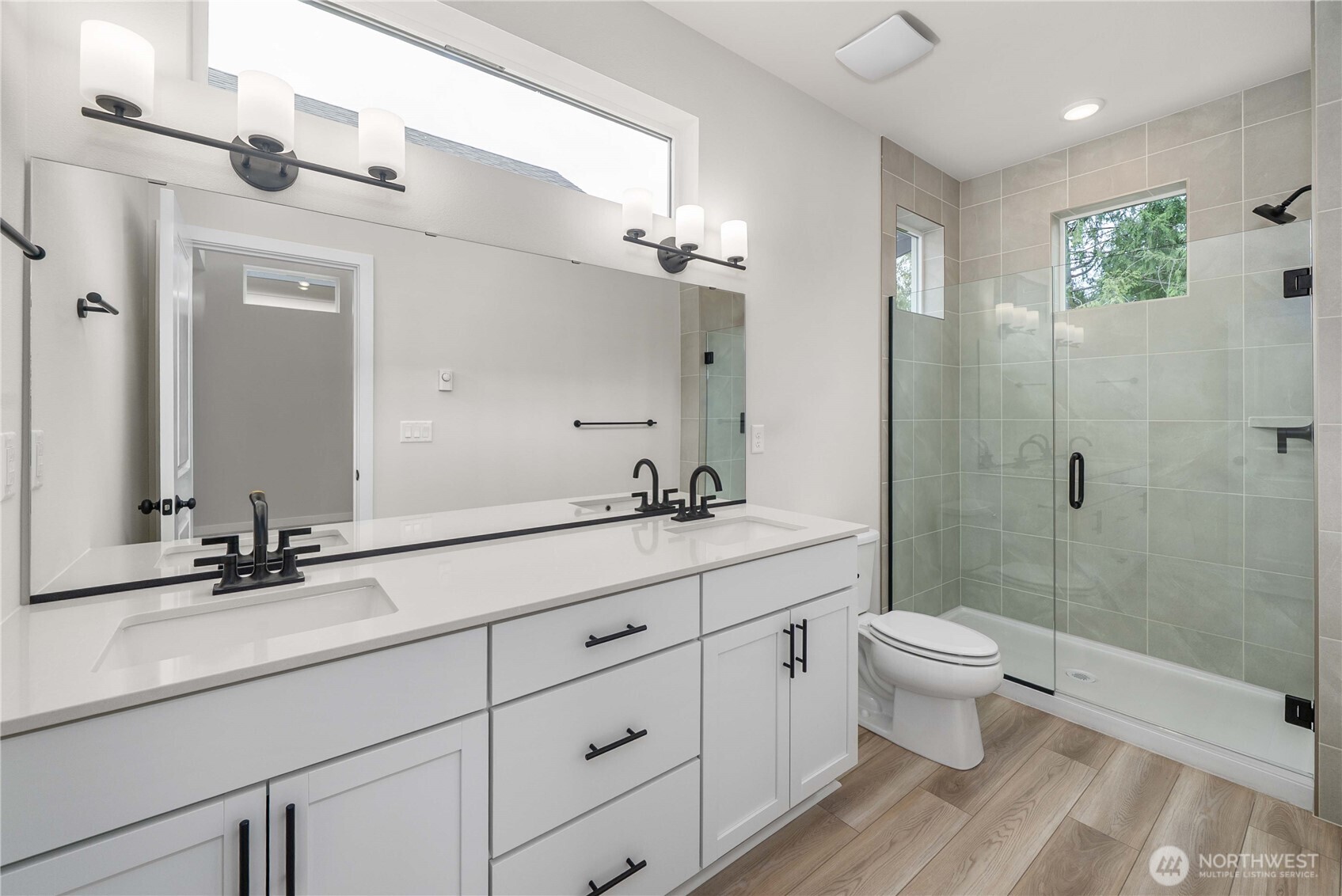 4033 Aberdeen Way Northeast Renton, WA 98056 - Photo 24 of 34