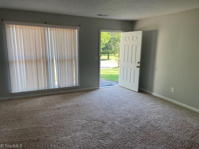571 Heatherton Lane Rural Hall, NC 27045 - Photo 9 of 11 Living Room