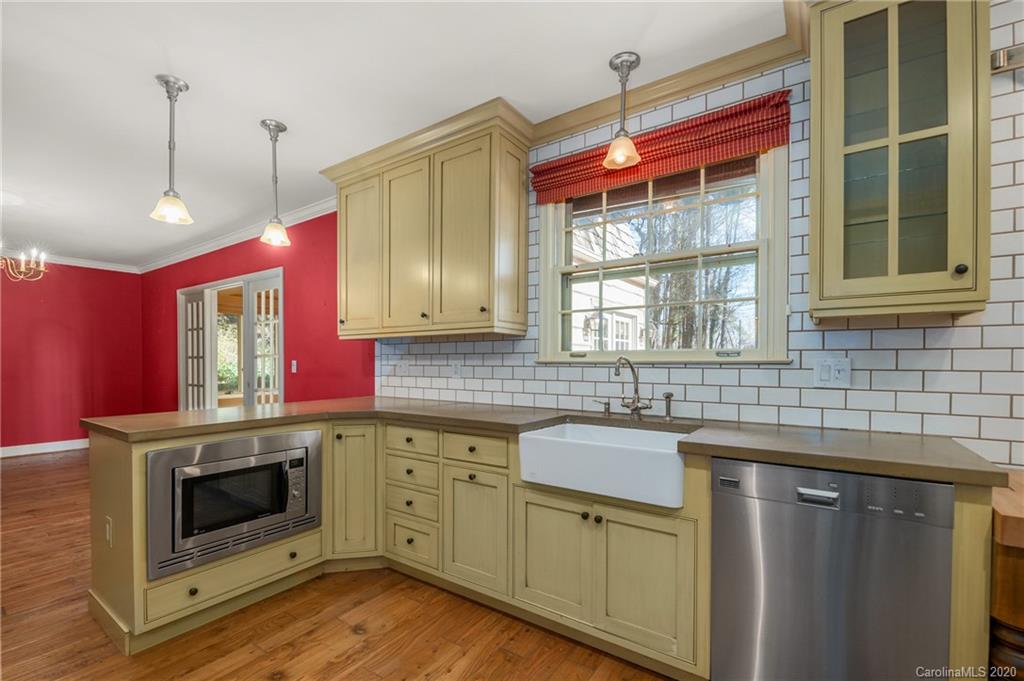 370 Hunting Country Road Tryon, NC 28782 - Photo 13 of 45 Gallery Image 13
