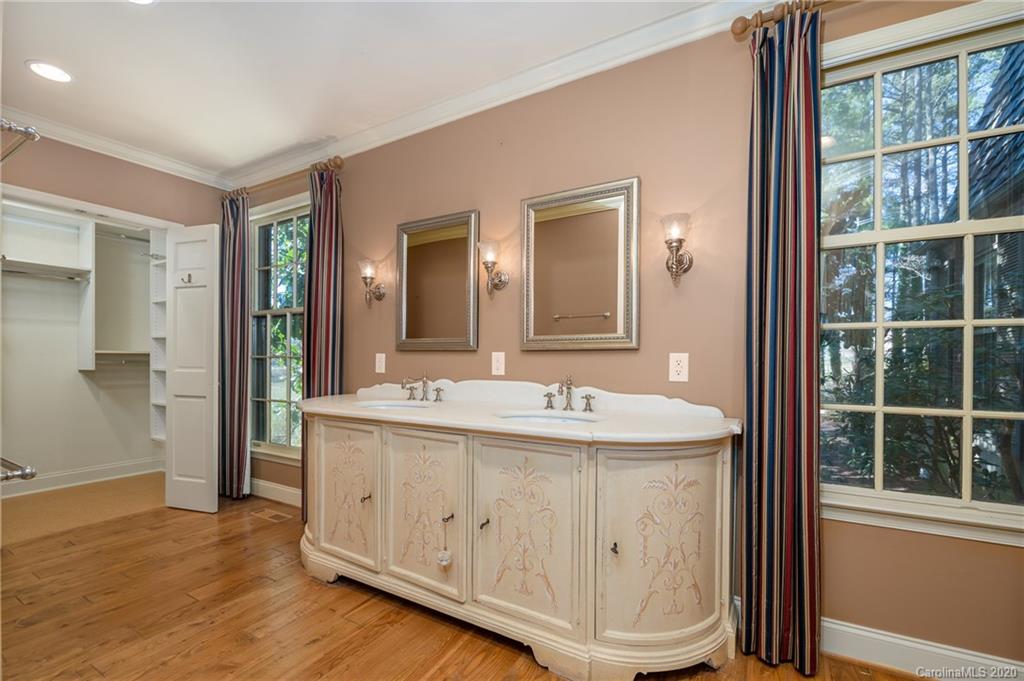 370 Hunting Country Road Tryon, NC 28782 - Photo 20 of 45 Gallery Image 20