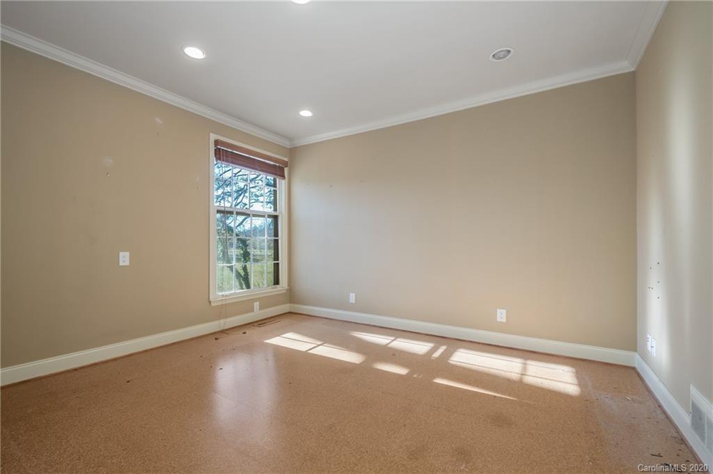 370 Hunting Country Road Tryon, NC 28782 - Photo 24 of 45 Gallery Image 24