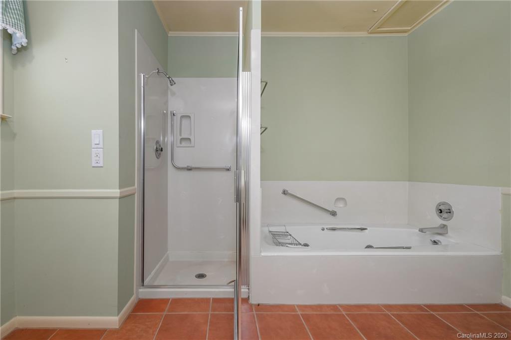 370 Hunting Country Road Tryon, NC 28782 - Photo 28 of 45 Gallery Image 28