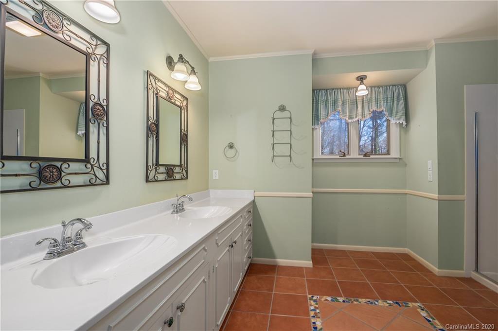 370 Hunting Country Road Tryon, NC 28782 - Photo 30 of 45 Gallery Image 30
