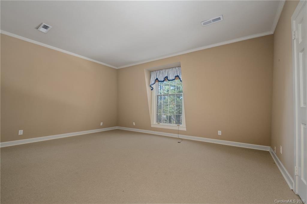 370 Hunting Country Road Tryon, NC 28782 - Photo 32 of 45 Gallery Image 32