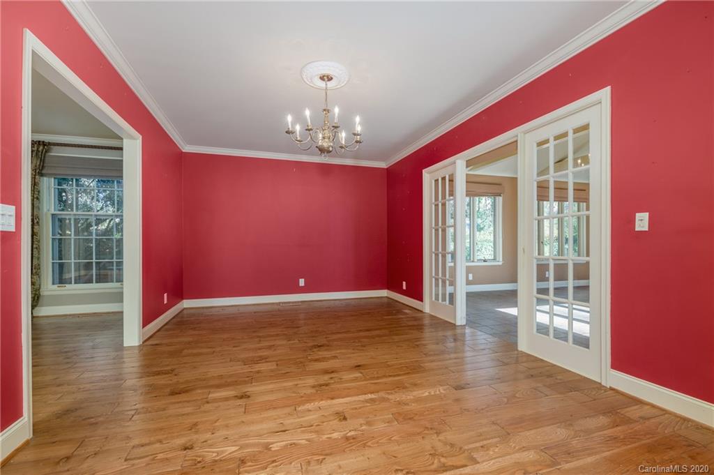 370 Hunting Country Road Tryon, NC 28782 - Photo 9 of 45 Gallery Image 9