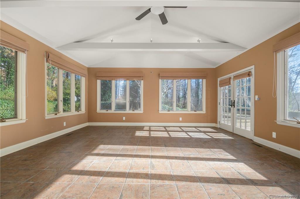 370 Hunting Country Road Tryon, NC 28782 - Photo 10 of 45 Gallery Image 10