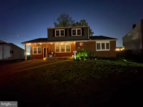 $386,000 | 40 Woodlane Drive, Blackwood, NJ 08012