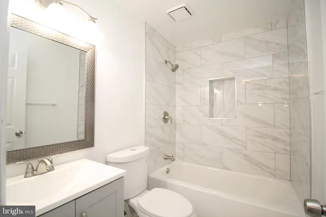 $2,900 | 8943 Centerway Road, Gaithersburg, MD 20879