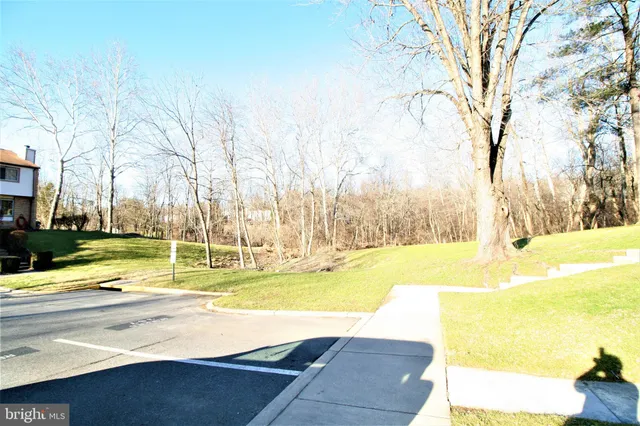 $2,900 | 8943 Centerway Road, Gaithersburg, MD 20879