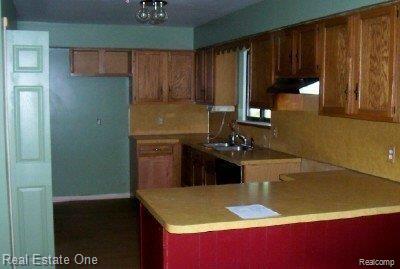 1180 Peavy Road Howell, MI 48843 - Photo 6 of 9 Kitchen