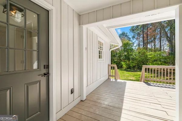 $749,900 | 177 Lakeshore Circle Northeast, Milledgeville, GA 31061