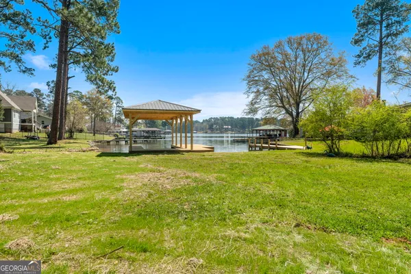 $749,900 | 177 Lakeshore Circle Northeast, Milledgeville, GA 31061