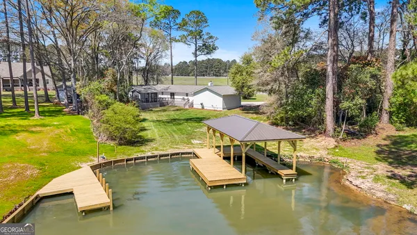 $749,900 | 177 Lakeshore Circle Northeast, Milledgeville, GA 31061