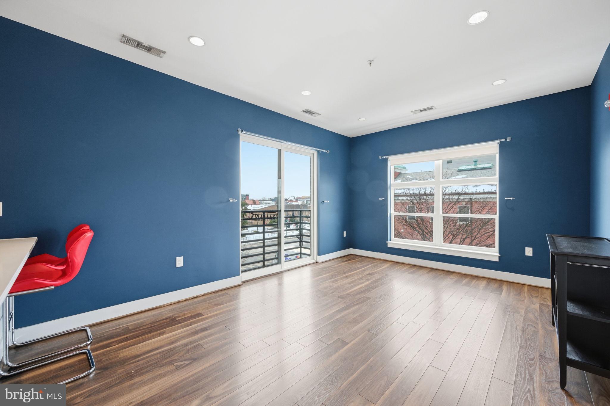 1111 Orren Street Northeast, Unit 308 Washington, DC 20002 - Photo 10 of 36 Living Room