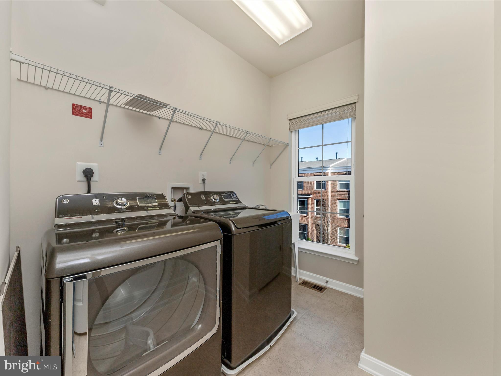 42251 Riggins Ridge Terrace Brambleton, VA 20148 - Photo 43 of 62 Laundry