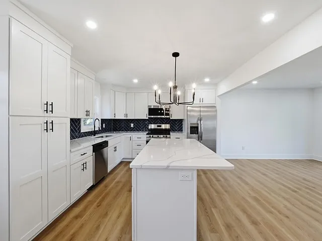 $400,000 | 2619 Delhi Road, North Charleston, SC 29406