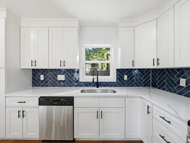 $400,000 | 2619 Delhi Road, North Charleston, SC 29406