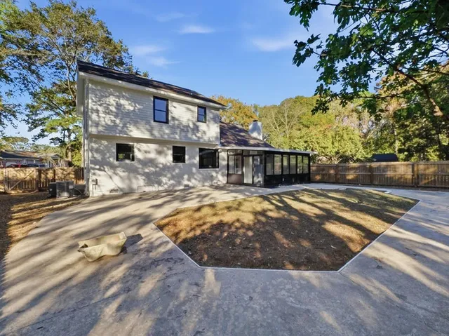 $400,000 | 2619 Delhi Road, North Charleston, SC 29406