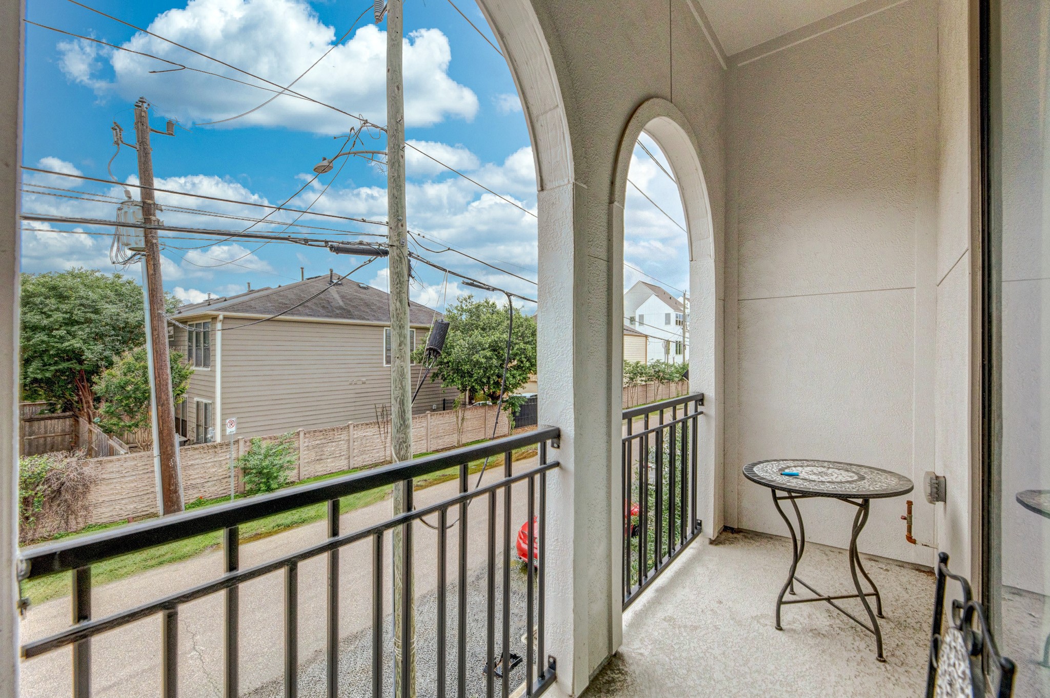 5230 Schuler Street Houston, TX 77007 - Photo 14 of 33