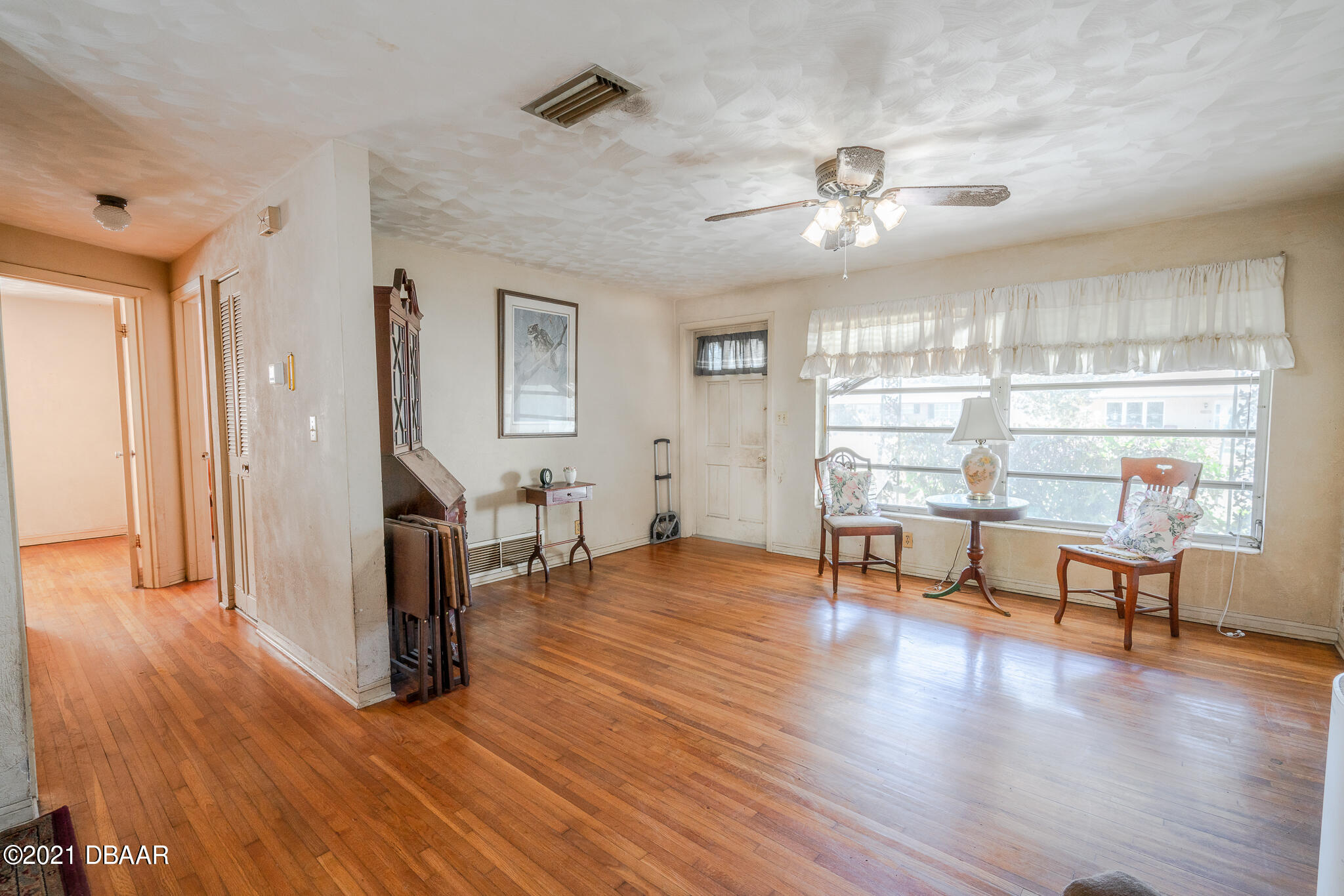 1029 Cherokee Ranch Road Holly Hill, FL 32117 - Photo 11 of 20 living room 2
