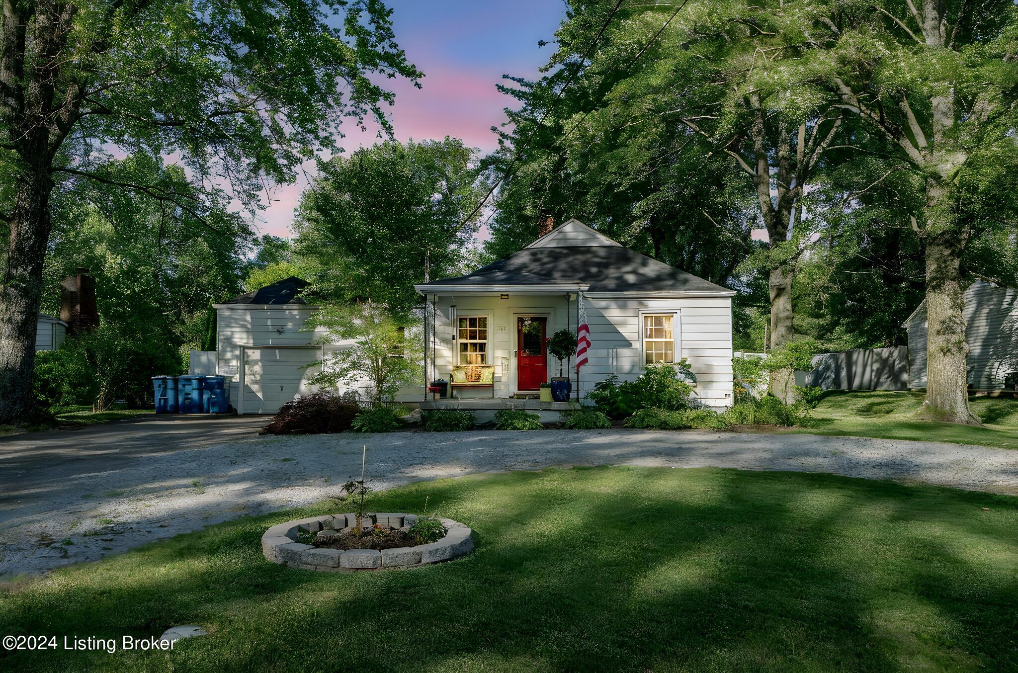405 Evergreen Road Louisville, KY 40223 - Photo 1 of 55 DUSKPHOTO