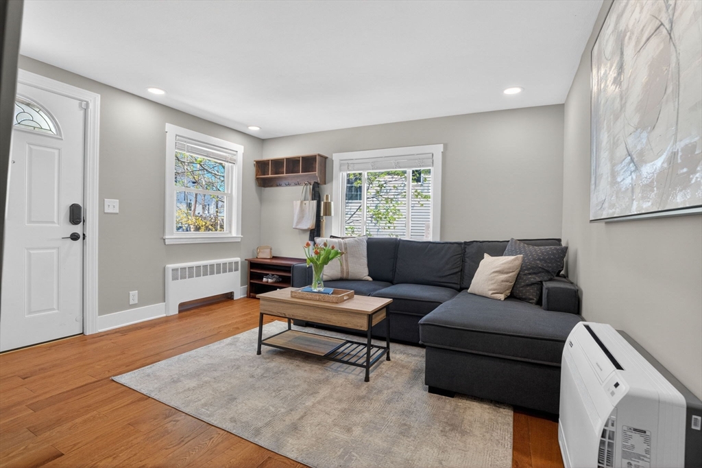 14 Mt Walley Road Waltham, MA 02451 - Photo 2 of 22 Gallery Image 2