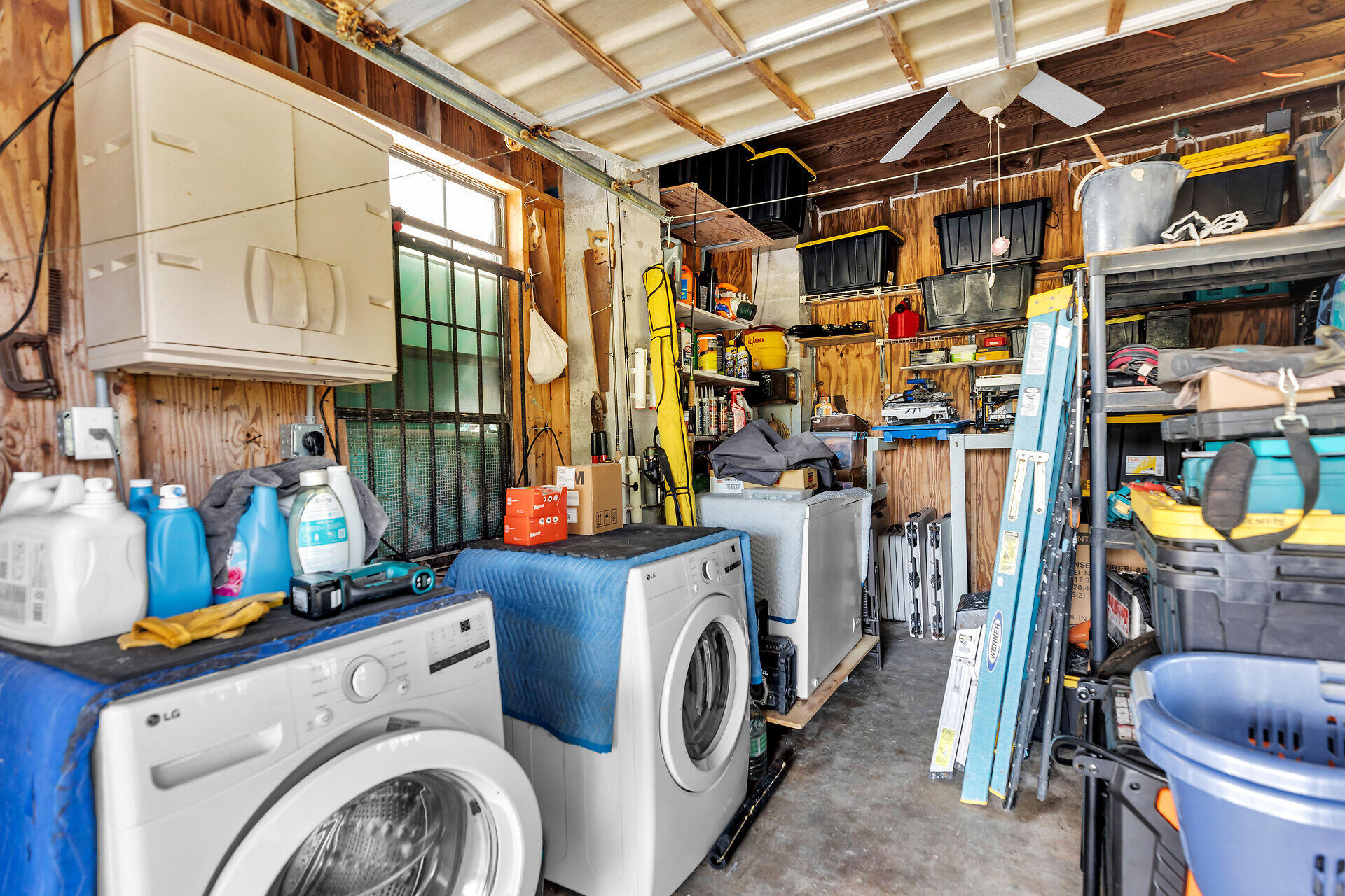 3231 Pompano Street Big Pine Key, FL 33043 - Photo 37 of 42 a utility room with dryer and washer