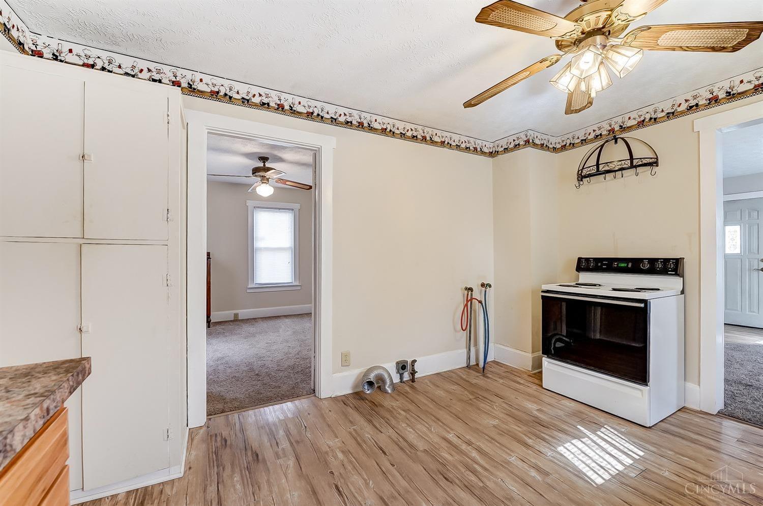 606 Gideon Road Middletown, OH 45044 - Photo 14 of 33