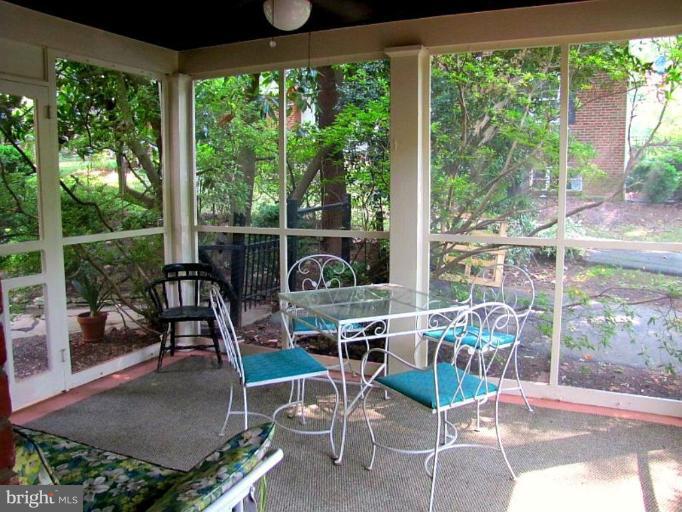 212 Buxton Road Falls Church, VA 22046 - Photo 17 of 24 Screened-in Porch