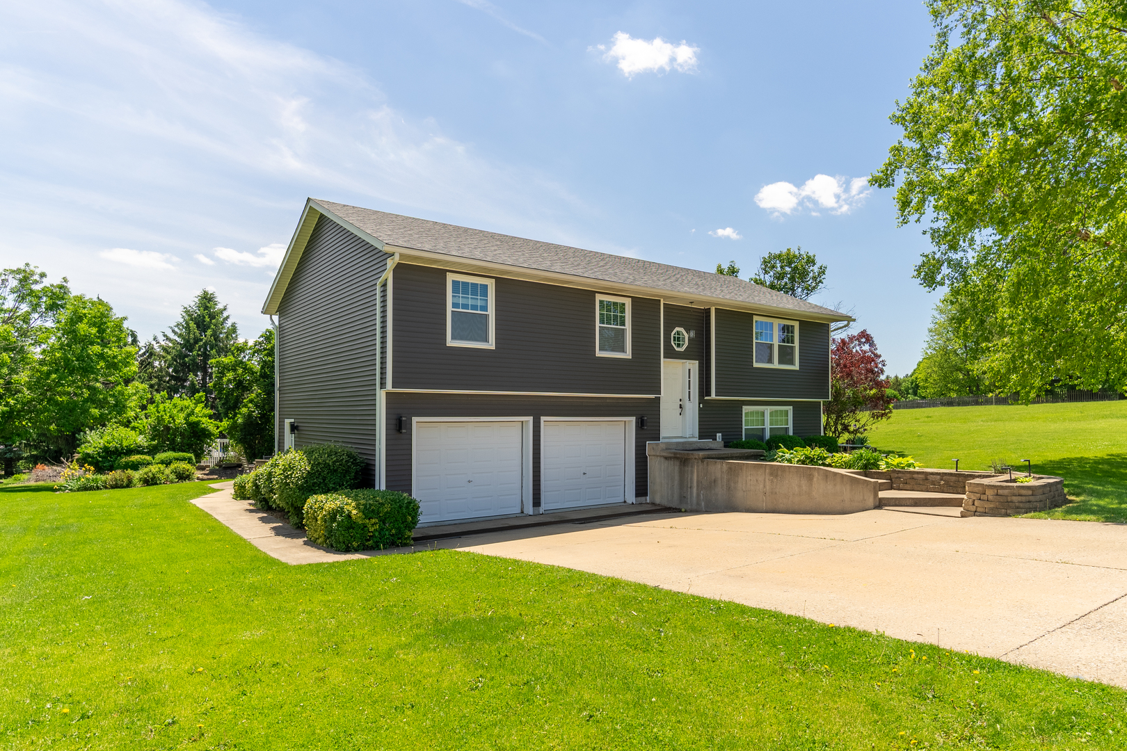 3473 East Cleveland Street Ladd, IL 61312 - Photo 1 of 28