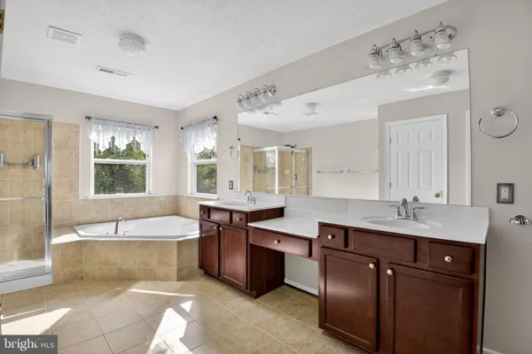 $780,000 | 1146 East Founds Street, Townsend, DE 19734