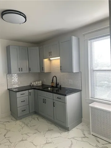 $1,995 | 532 Post Road, Warwick, RI 02888