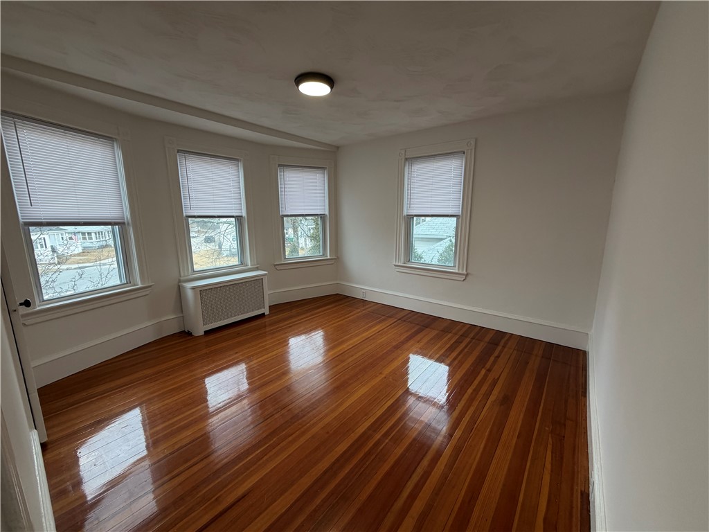 532 Post Road Warwick, RI 02888 - Photo 6 of 10