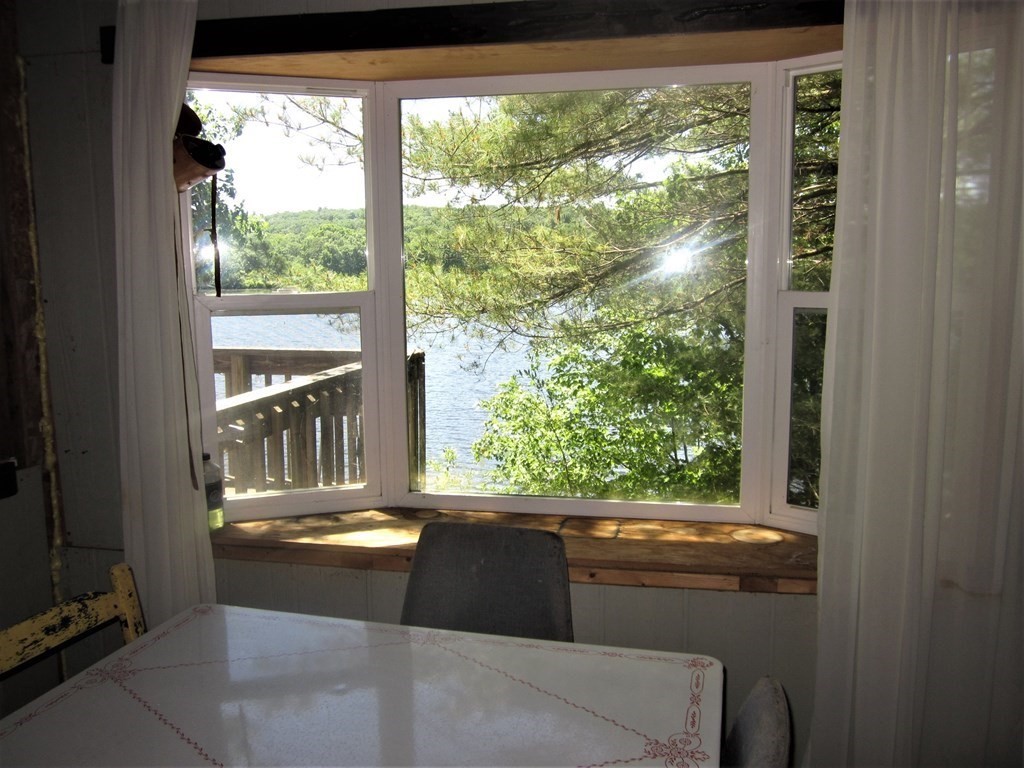 73 Cubles Drive Brimfield, MA 01010 - Photo 12 of 33