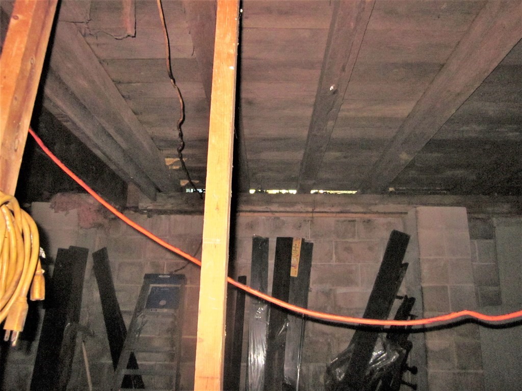 73 Cubles Drive Brimfield, MA 01010 - Photo 26 of 33