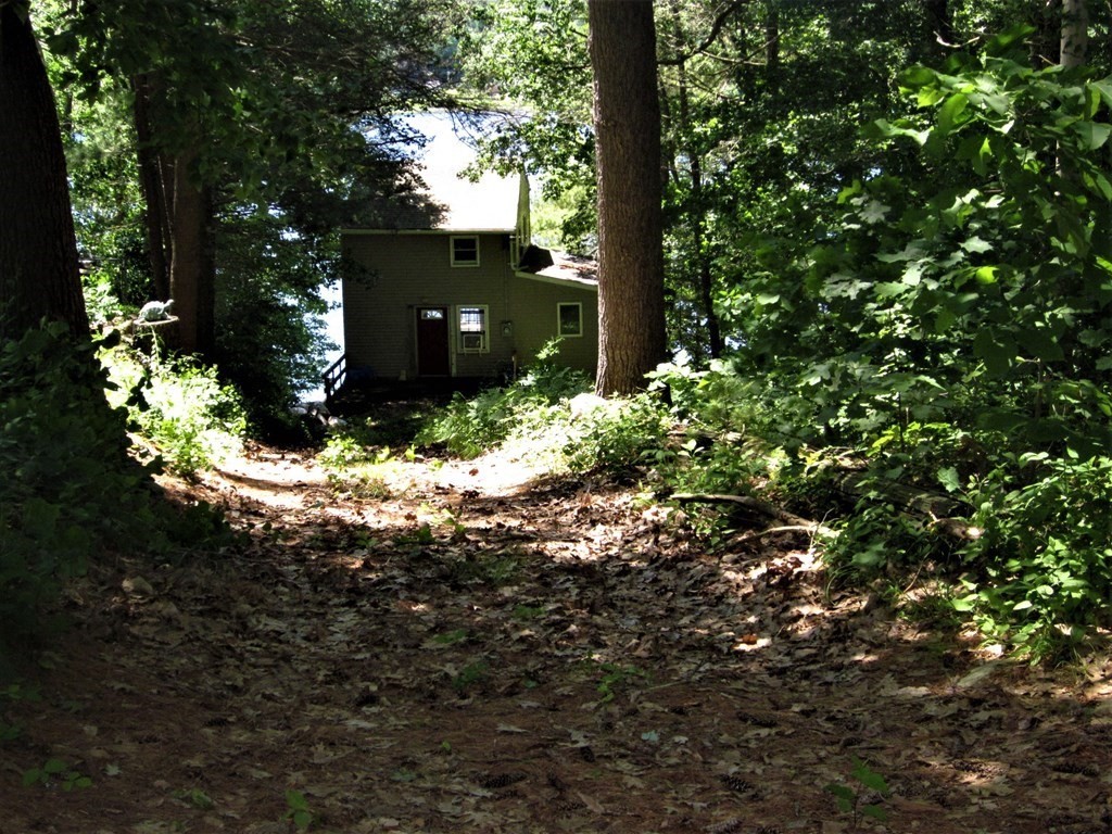 73 Cubles Drive Brimfield, MA 01010 - Photo 29 of 33