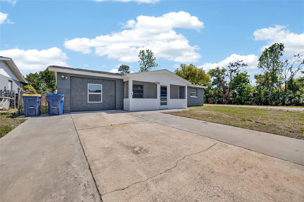 1012 Prescott Lane Holiday, FL 34691 - Photo 3 of 45